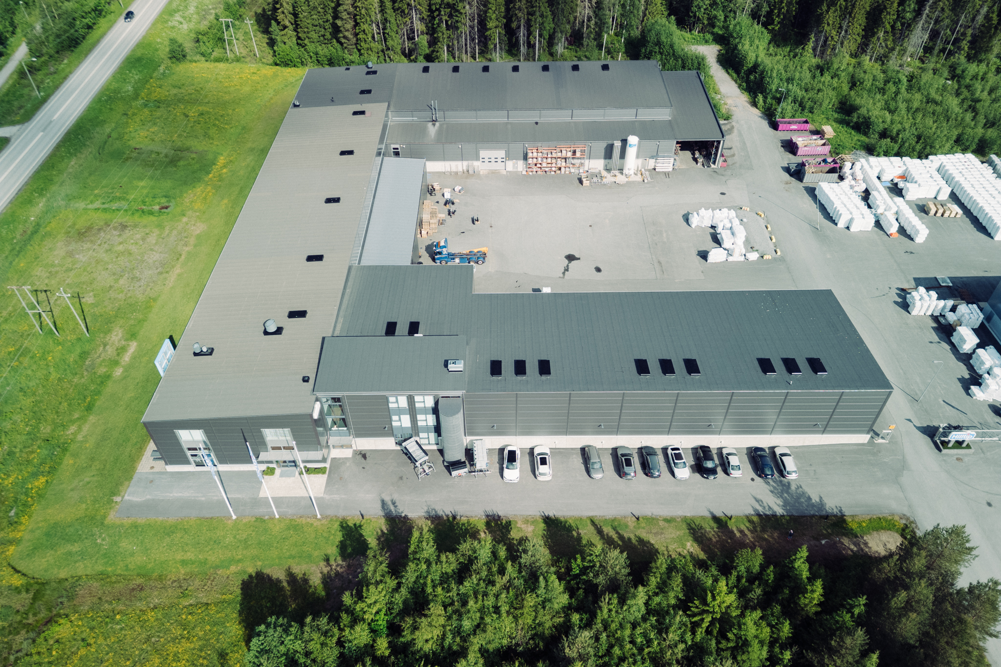 Hilltip Tillbyggnad, Hilltip Ab